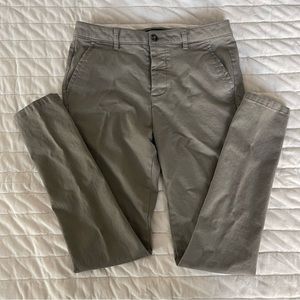 Like New! Men’s ASOS Design Power Stretch Chinos 32x34 in Dark Beige